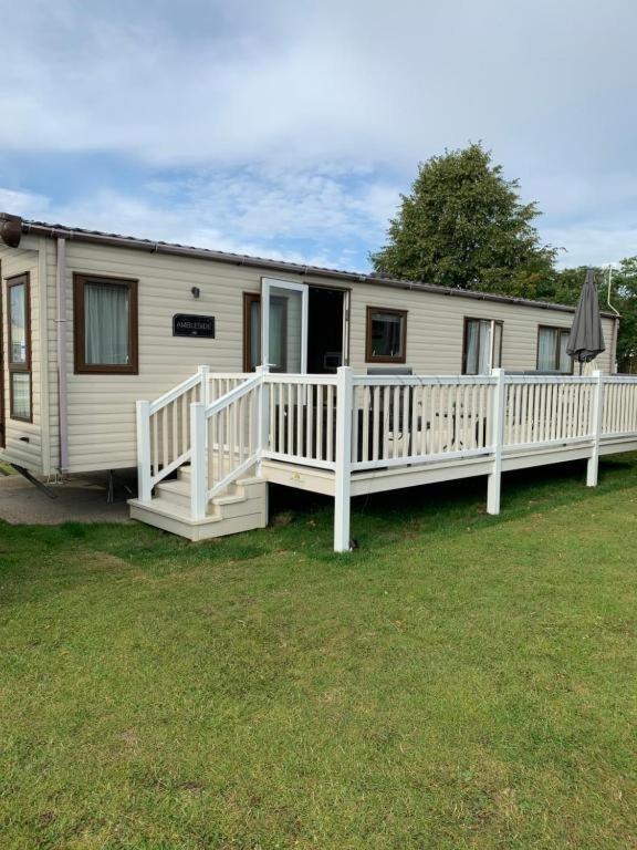 Norfolk Caravan Staycation Pet Friendly Belton with Browston ภายนอก รูปภาพ