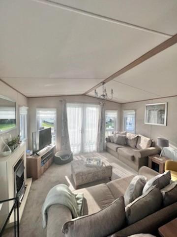 Norfolk Caravan Staycation Pet Friendly Belton with Browston ภายนอก รูปภาพ